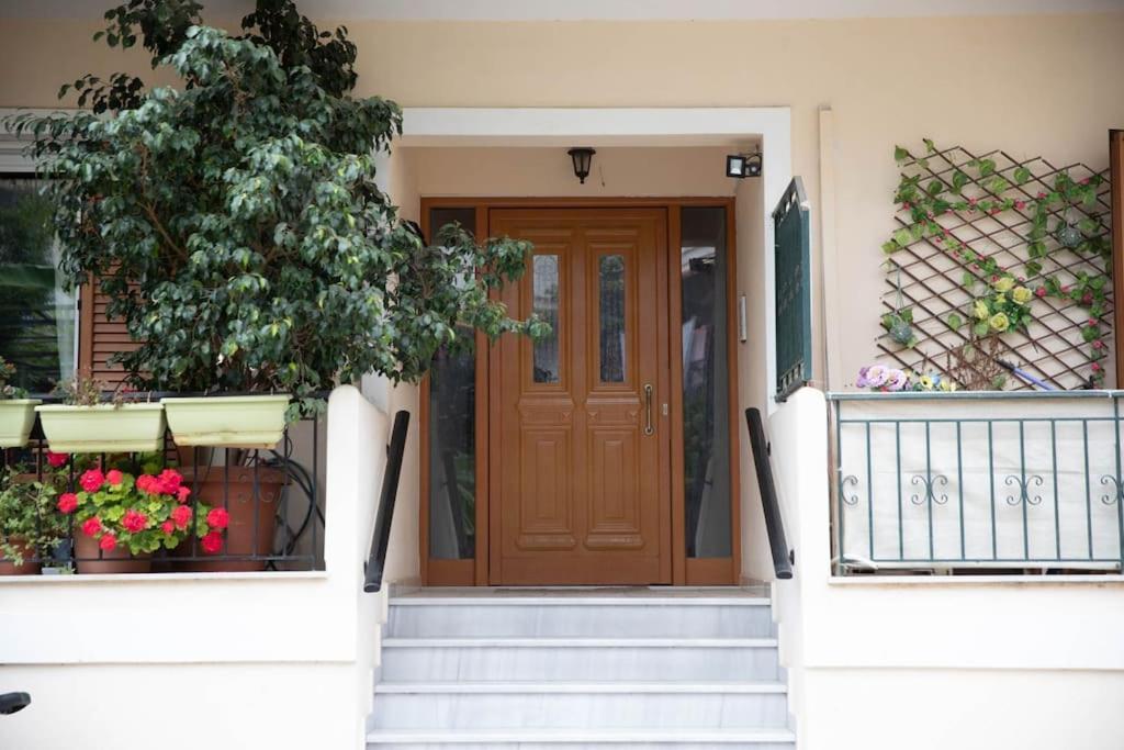 Aegina Town Apartment , With Private Parking מראה חיצוני תמונה