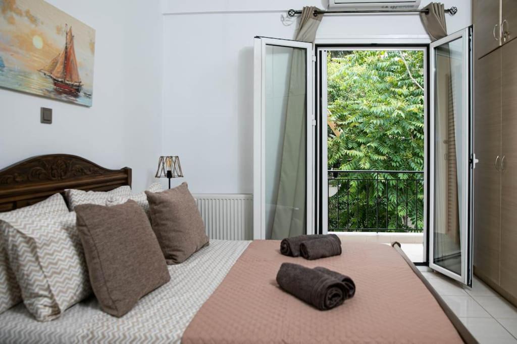 Aegina Town Apartment , With Private Parking מראה חיצוני תמונה